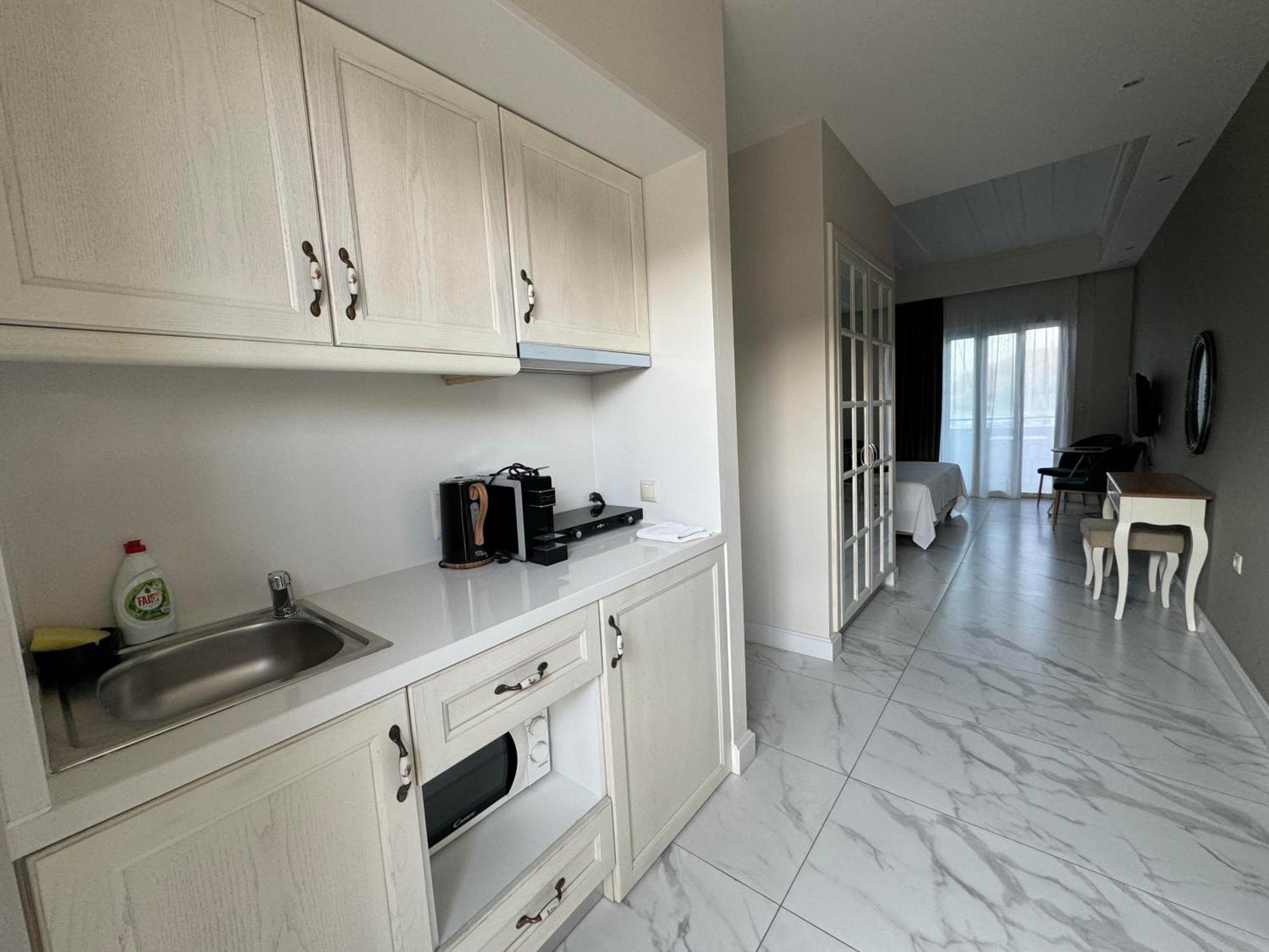 Aparthotel Iris Premium Nydri  Esterno foto